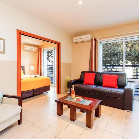 Carnot Yourhosthelper 302 Cannes