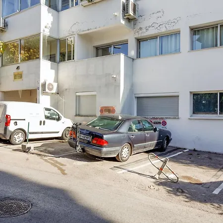 Carnot Yourhosthelper 302 Cannes